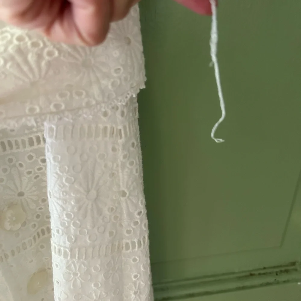 Cartolina Nantucket The Ophelia Dress in white eyelet - Picture 5 of 11